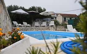 Marta II Your Holiday Home In Seget Center